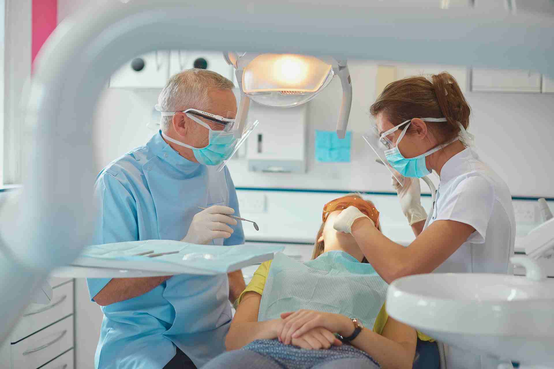Dentist in Hartford, KY